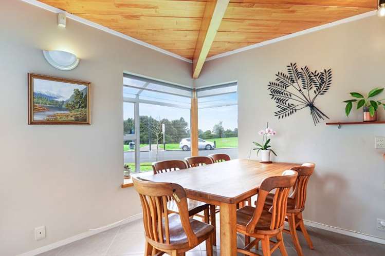 58 Melva Street Dinsdale_9