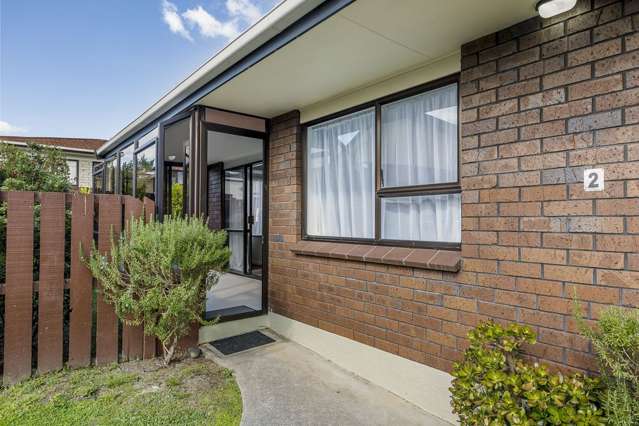 2/10 Corrella Road Belmont_1