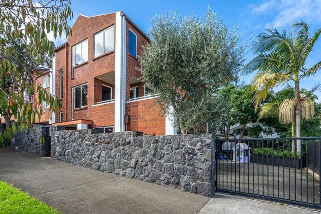 2A Koraha Street 1776_1