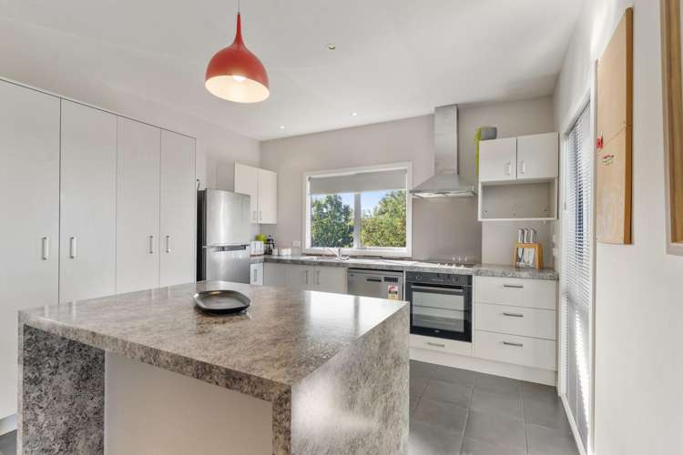 23 Carrington Drive Carterton_7