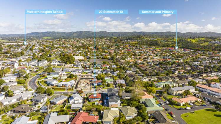 29 Statesman Street Henderson_25