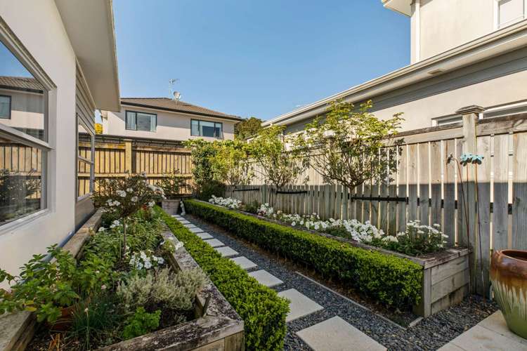 5 Willowgrange Place Pukekohe_11