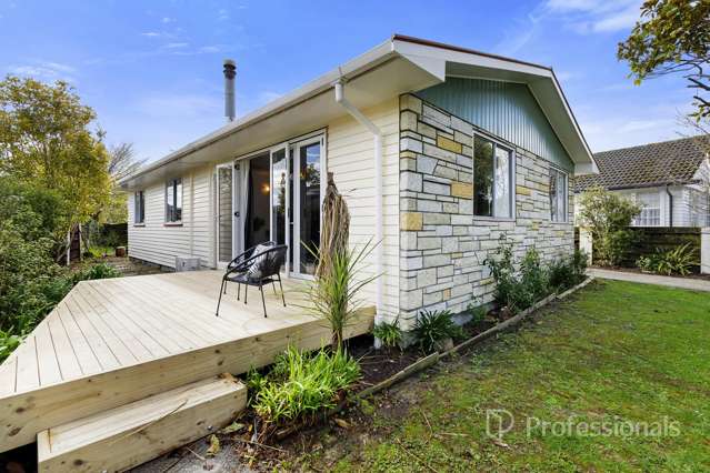 63 Hillside Drive Maoribank_3
