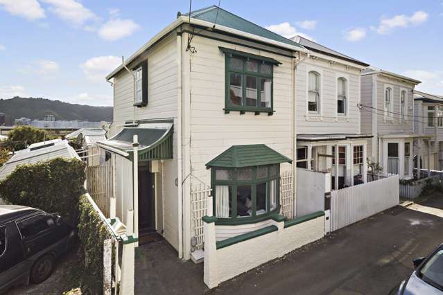 1 Mcfarlane Street Mount Victoria_1