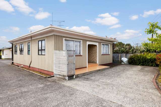 DIY Dream in Prime Pukekohe Location!