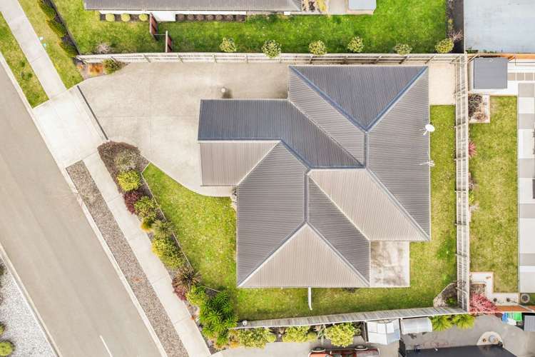 4 Feltham Street Richmond_23