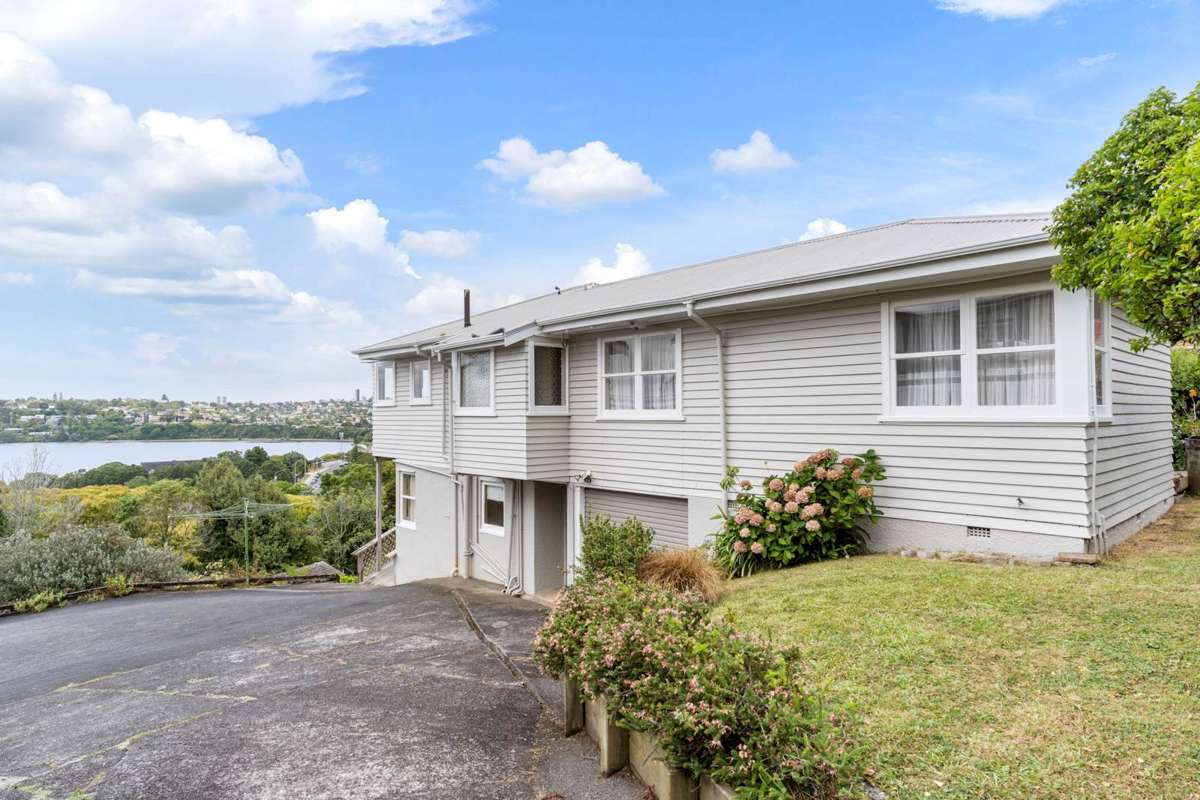 33 Awarua Crescent_0