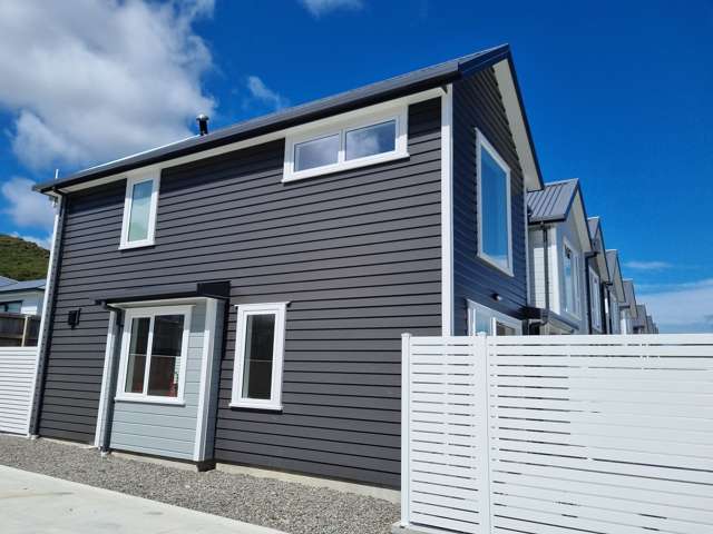 47 Te Ara O Puakawe Wainuiomata_2