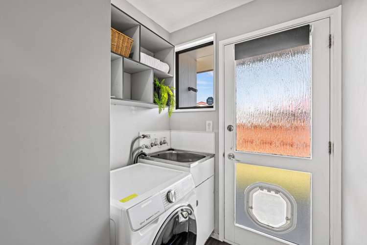 8 Glenbyre Place Bromley_11