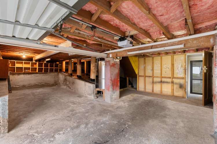 239 Highcliff Road Shiel Hill_27