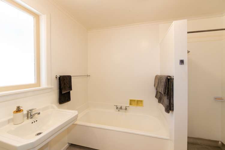 63 Taradale Road Onekawa_15