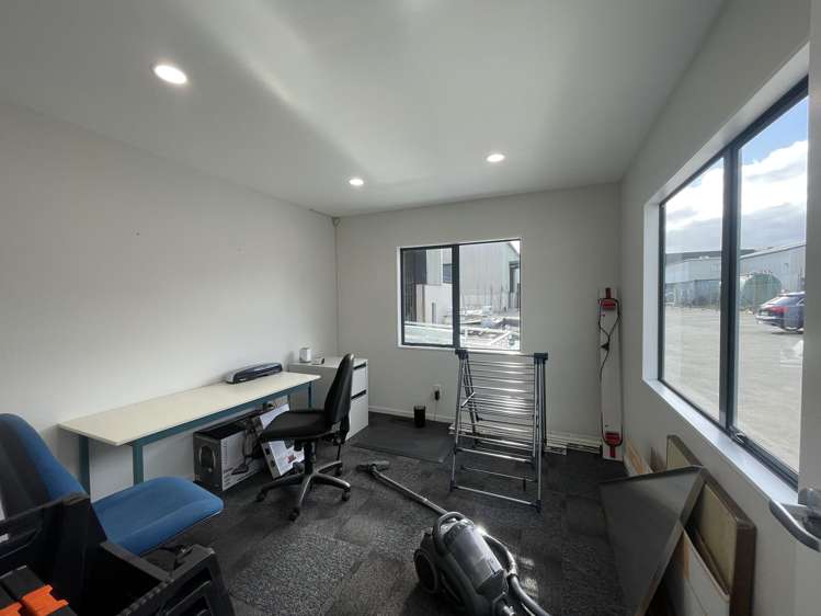 C/5 Heb Place Takanini_6