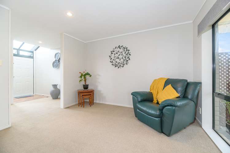 50 Burswood Drive Pakuranga Heights_5