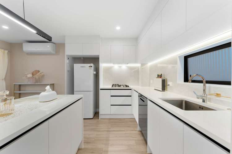 126 Kervil Avenue Te Atatu Peninsula_9