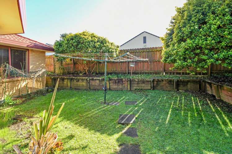 36 Ksenia Drive Flat Bush_11