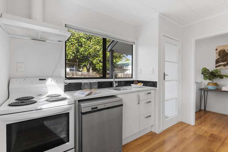 91 Santiago Crescent Unsworth Heights_16