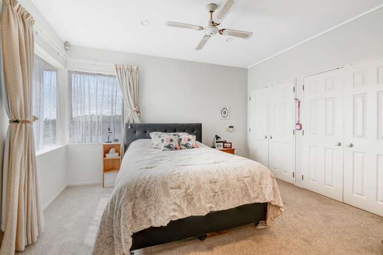 3 Sandpiper Grove Unsworth Heights_21