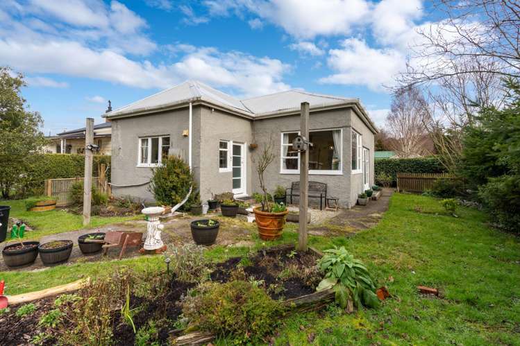 17 Whitehaven Street Lawrence_5