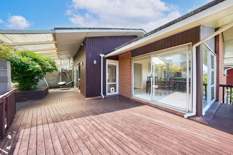 8 Tropicana Drive Mt Roskill_15