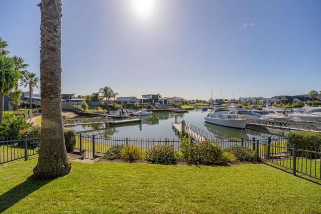 Easy waterfront living at Sovereign Pier
