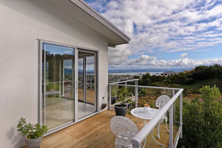 372 Princes Drive Britannia Heights_13