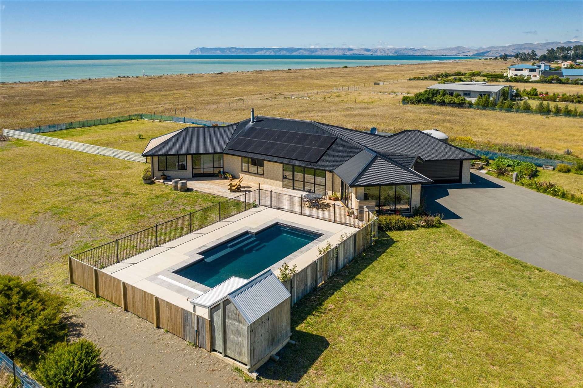 37 Ocean View Crescent Rarangi_0