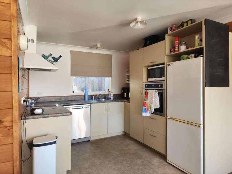 19A Pitcairn Street Oakura_8