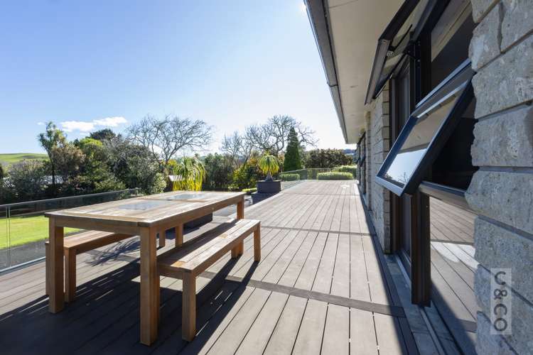 29 Sarah Todd Lane Waimauku_10