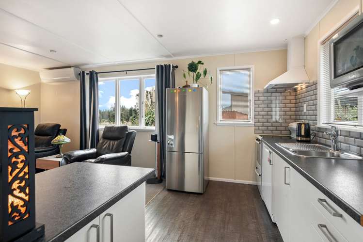 26 Ashwell Drive Port Waikato_9