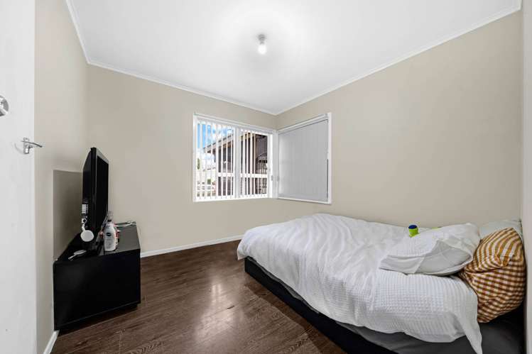 3 & 5 McDivitt Street Manurewa_12