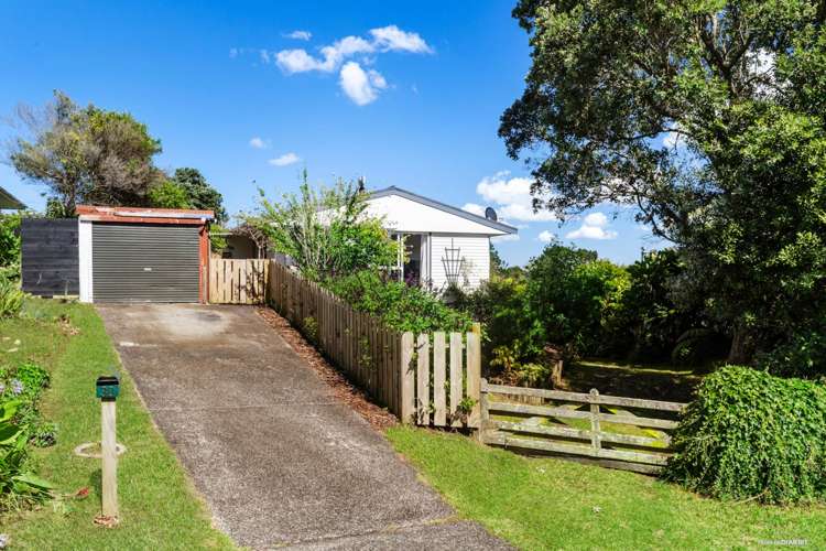 30 Huia Street Waiuku_12