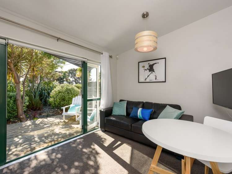 3/231 Marine Parade Seatoun_2