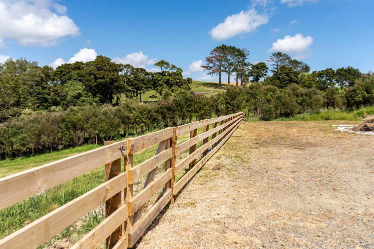 149 Whaka Street Maungaturoto_10