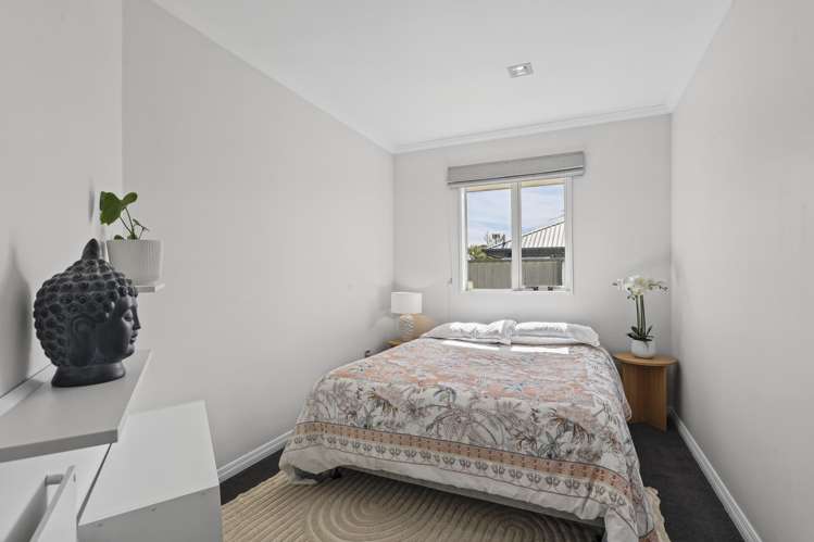 22 Paget Drive Woodend_21