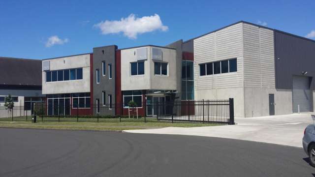 High‑Quality Standalone Industrial Building