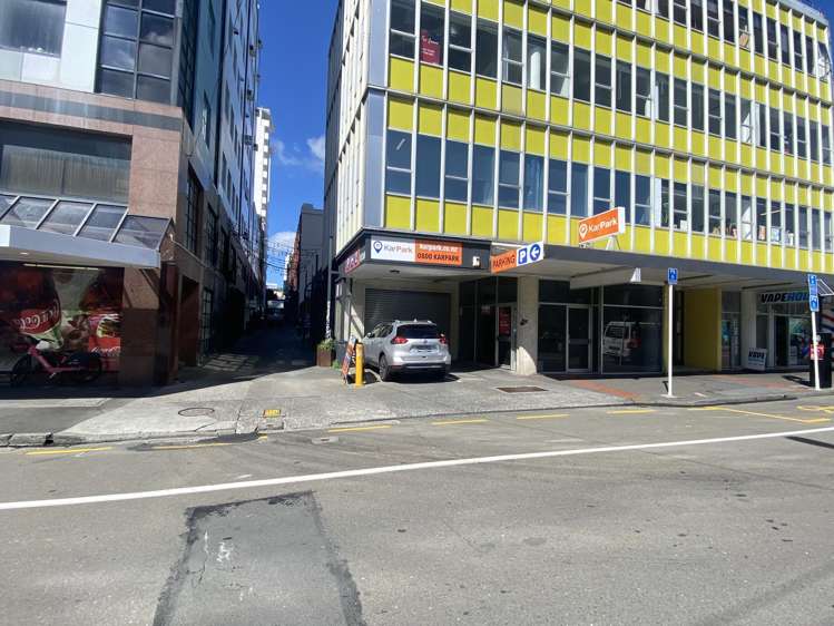 L2/25 Dixon Street_0