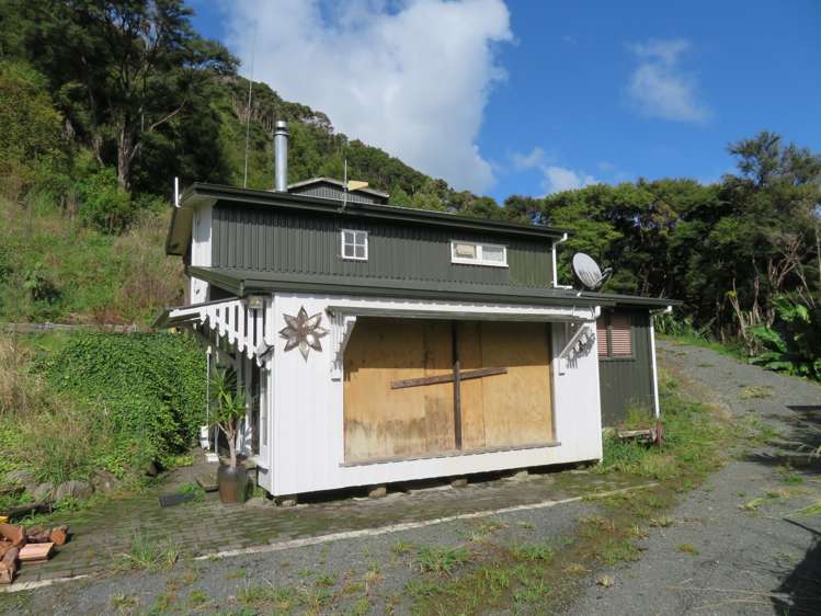 320 Takahue Saddle Road Takahue_7