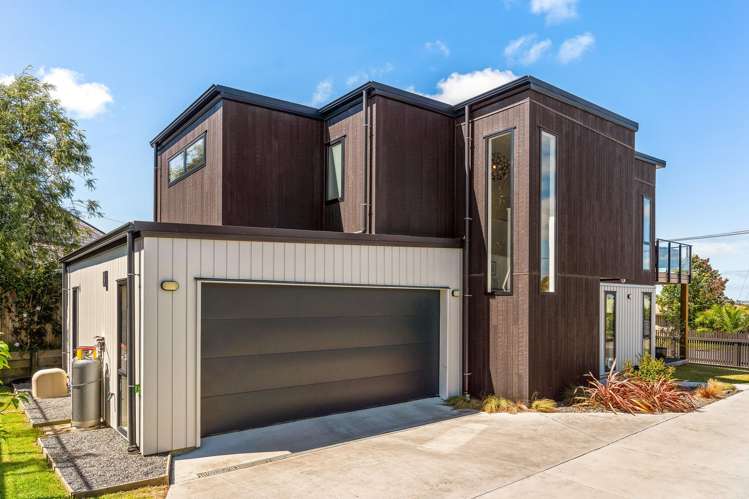 19 Silverton Avenue Wai O Taiki Bay_16