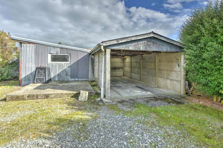 7 Carlyle Street Mataura_12
