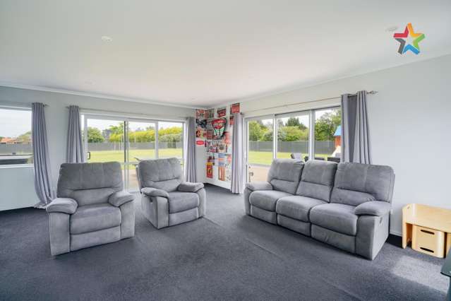 29 Grove Bush Woodlands Road Woodlands_3
