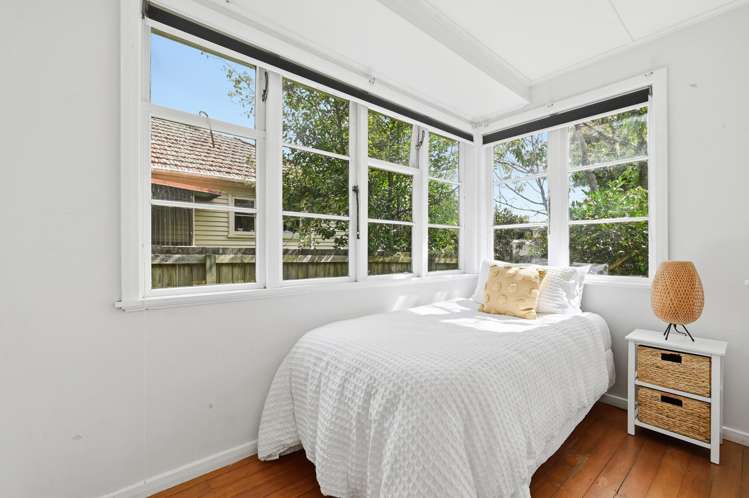 68 Clinkard Avenue Glenholme_8