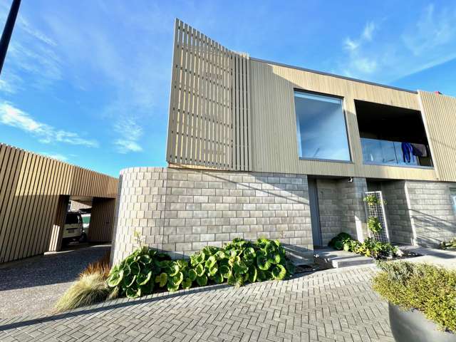 1/25 Rangitahi Road