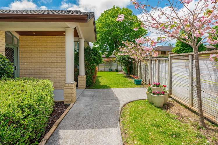 24 Lake Panorama Drive Henderson_36