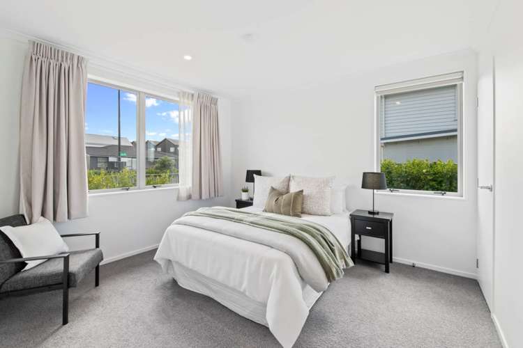 18 Taikura Avenue Red Beach_10