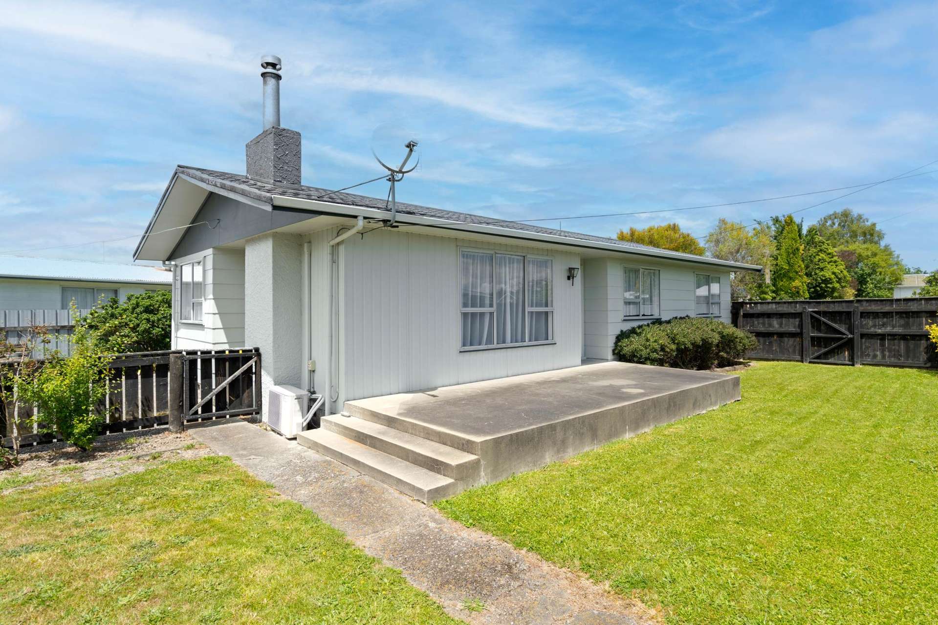 2 Oak Street Masterton_0