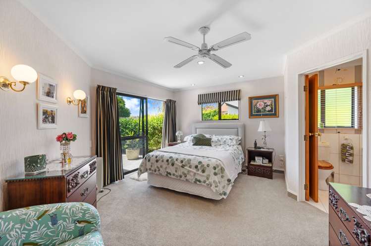 10 Bishops Close Greenmeadows_20