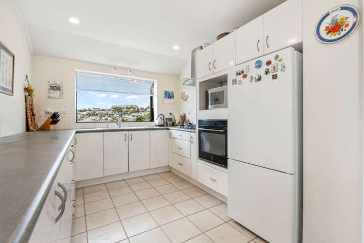 2/18 Kiteroa Terrace Rothesay Bay_16
