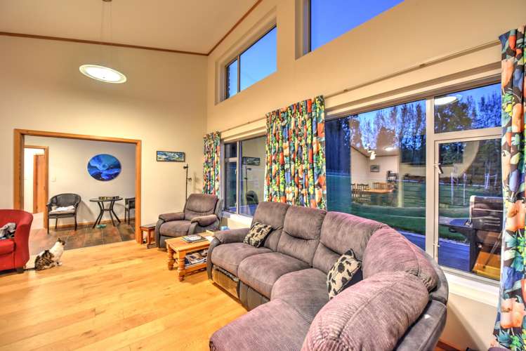 62 Bowmar Road Waimumu_12