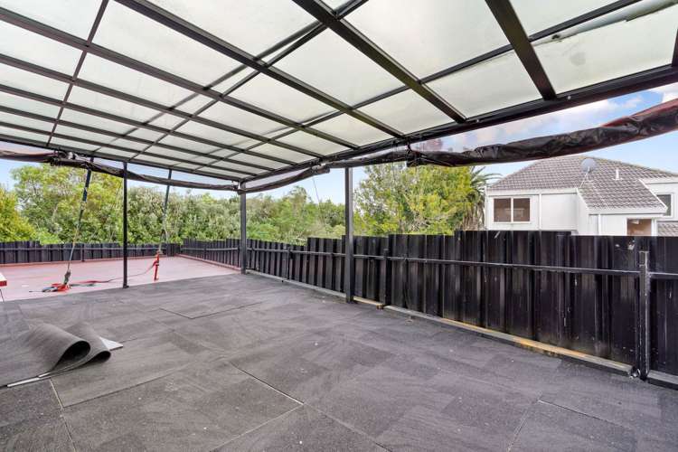 7 Juvena Place Clover Park_18