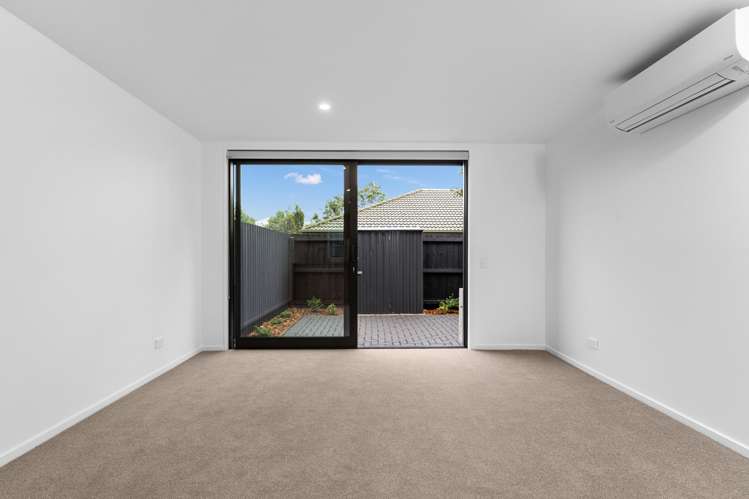 7 Grove Road Addington_45